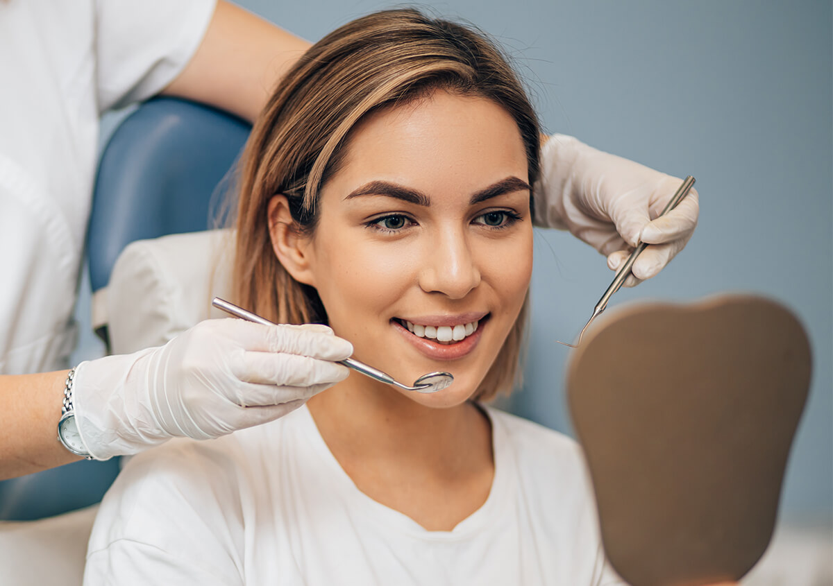 Cosmetic Dentist Near Tampa Palms Area
